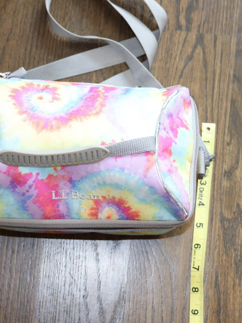LL Bean Kids Girls Insulated Flip-Top Lunch Box Multi Tie- Dye Spiral School
